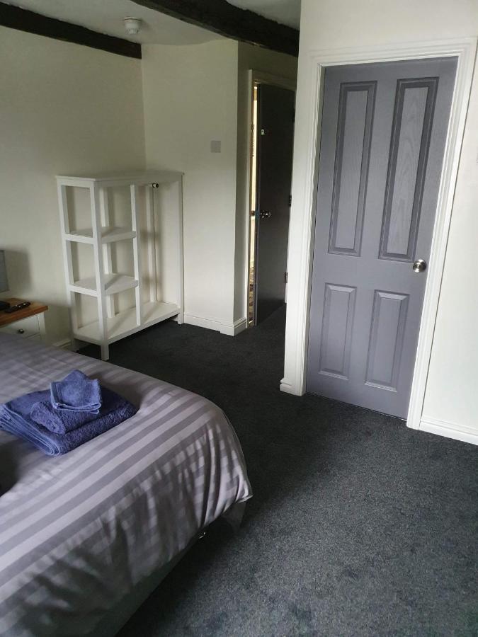 Red Lion Rooms - Self Check In Dalto-in-Furness Exteriör bild